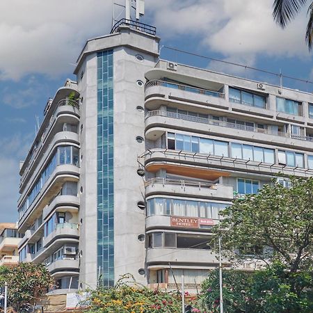 Bentley Hotel Marine Drive Мумбай Екстериор снимка